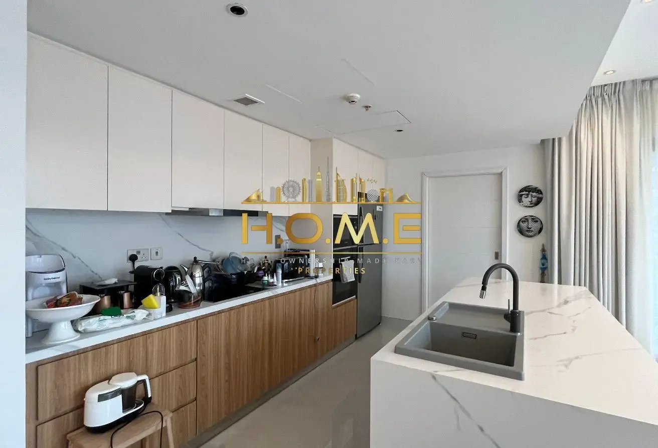 Exclusive 2 BR with Burj Khalifa & Fountain View