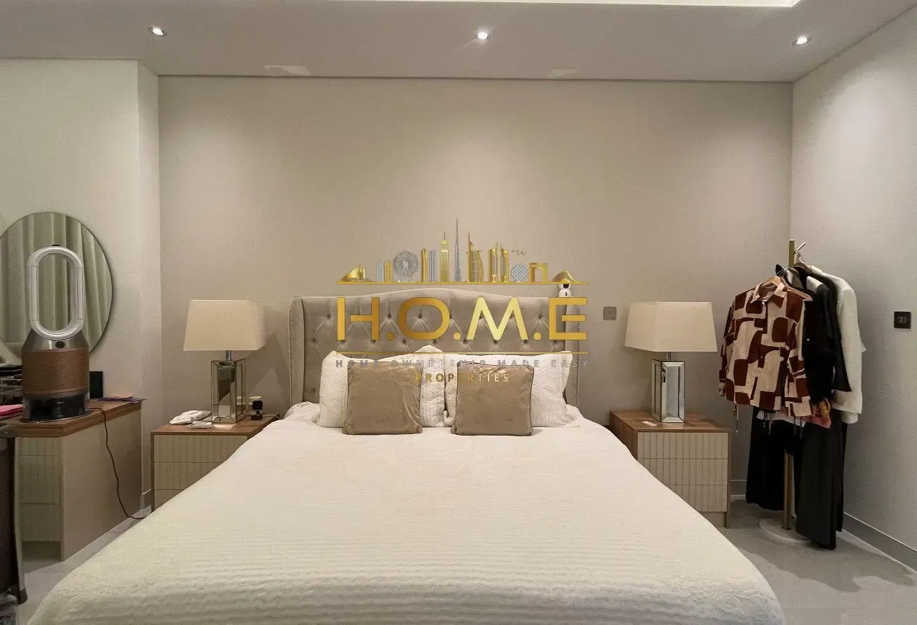 Exclusive 2 BR with Burj Khalifa & Fountain View