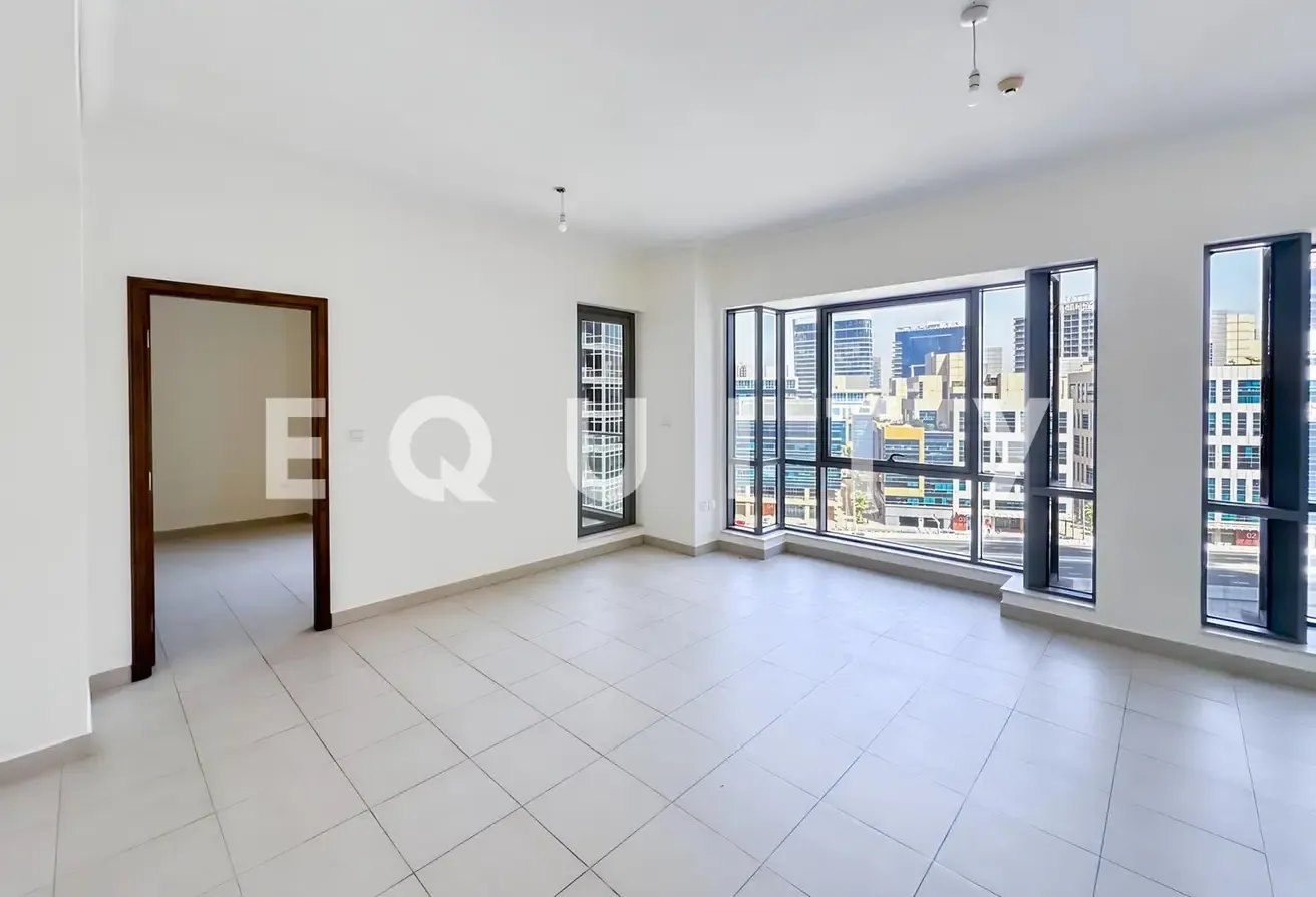 Building Expert | Large Layout | Vacant Now