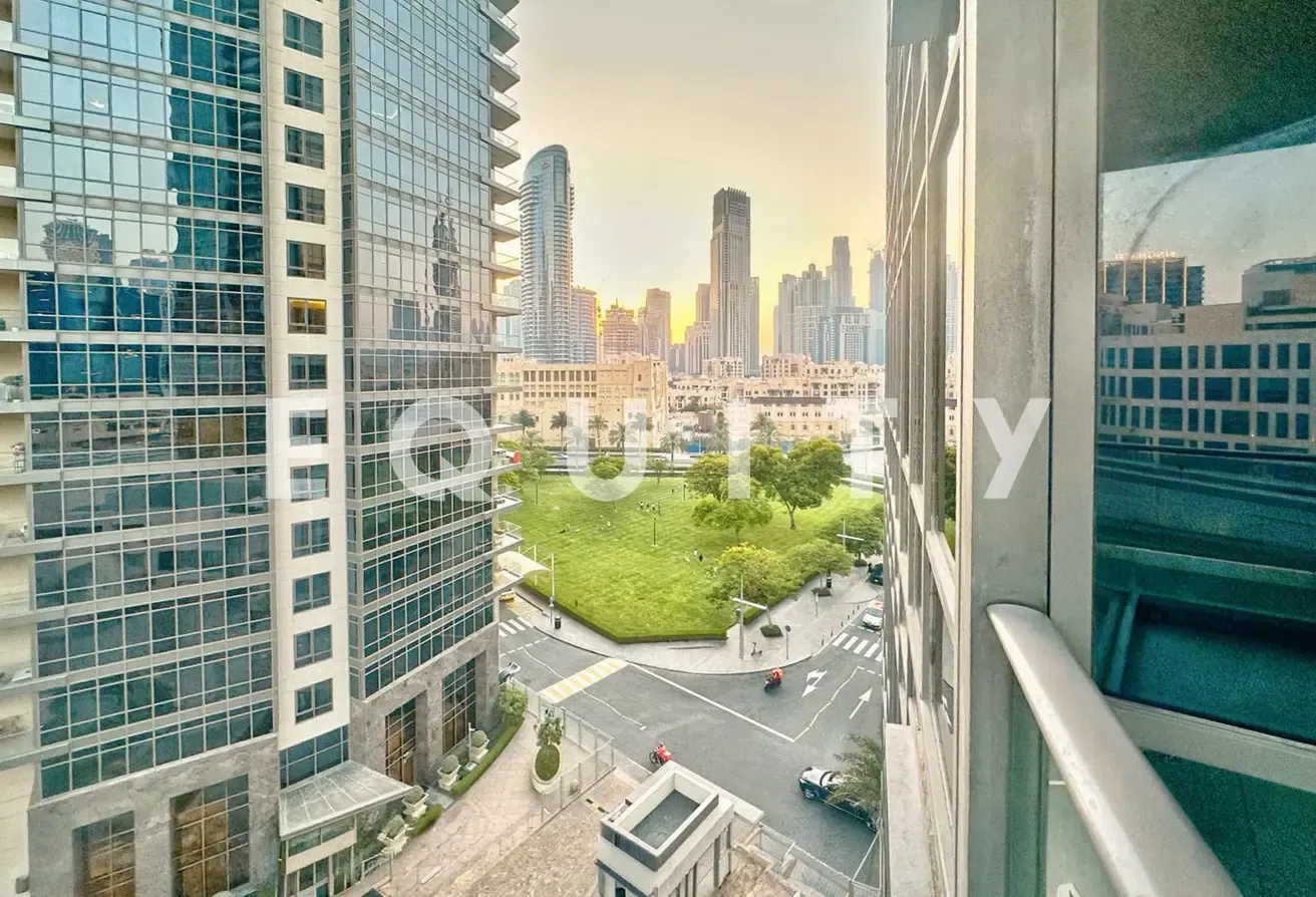 Large Layout | Vacant on Transfer | Great Location