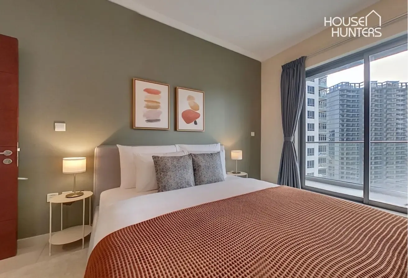 High Floor | Large One Bedroom | Park View| Vacant