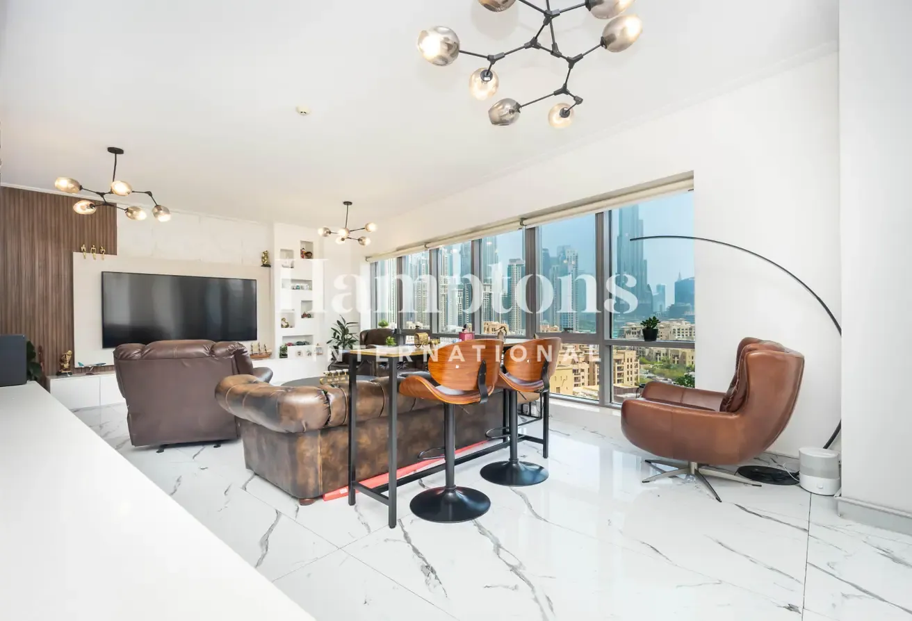 Elegant 2BR with Stunning Burj Views