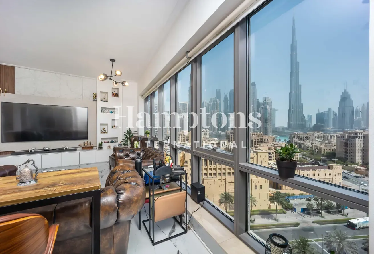 Elegant 2BR with Stunning Burj Views
