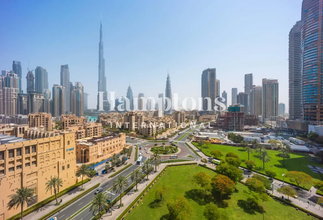 Elegant 2BR with Stunning Burj Views