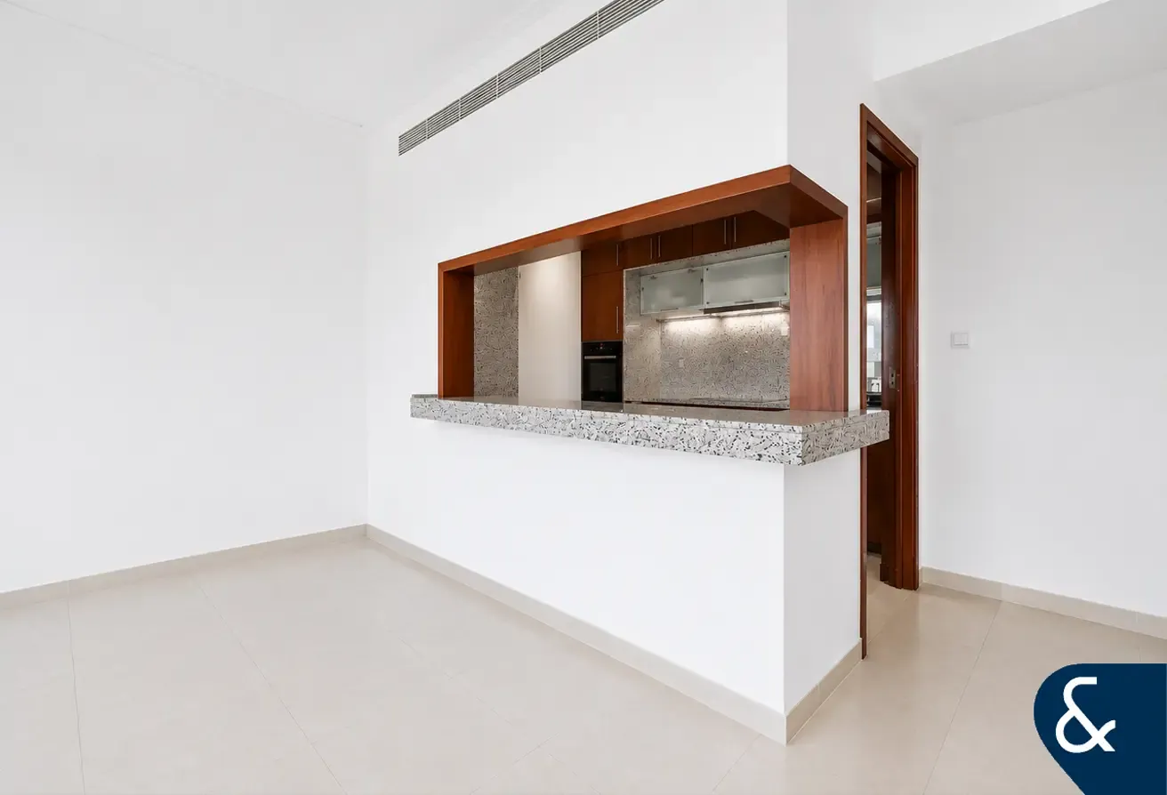 Vacant I High Floor I Enquire Today | 1 Bed