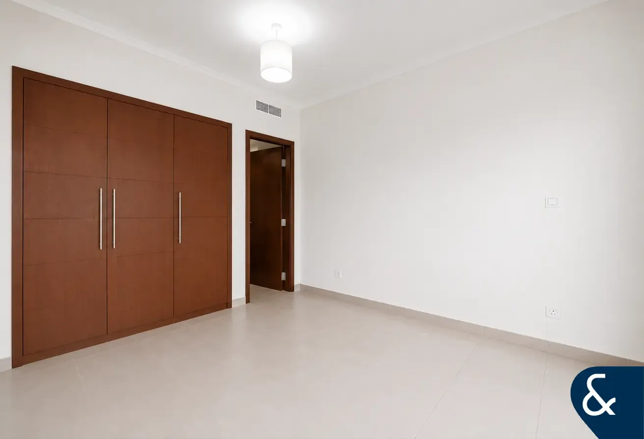 Vacant I High Floor I Enquire Today | 1 Bed