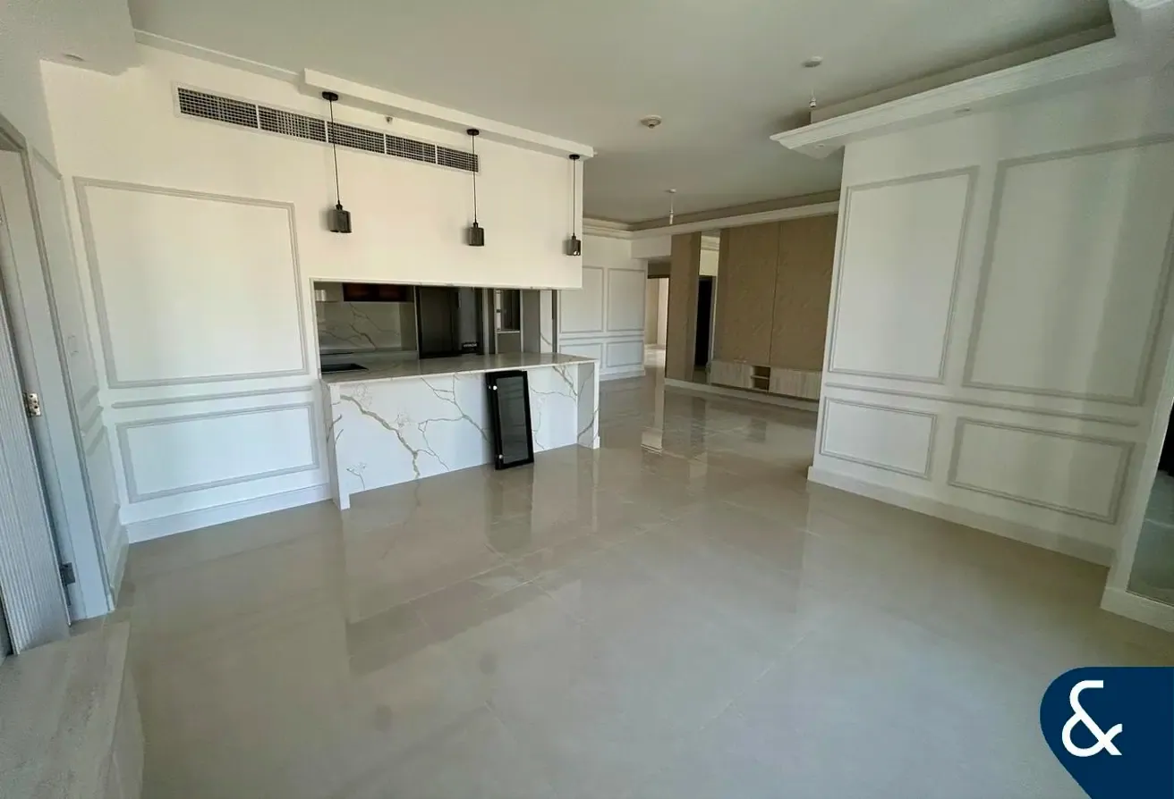 Burj Khalifa Views | Fully Upgraded | 3 Bed