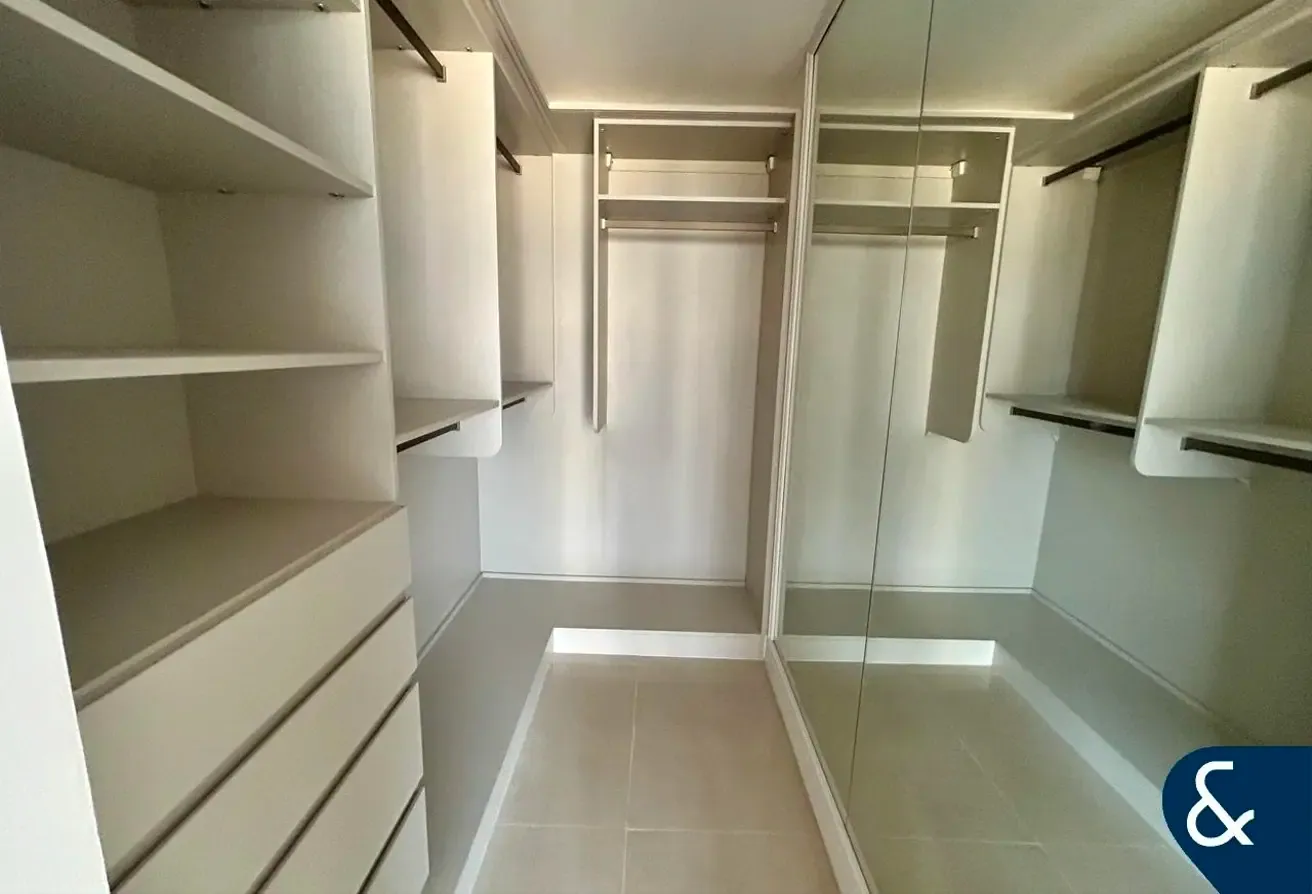 Burj Khalifa Views | Fully Upgraded | 3 Bed