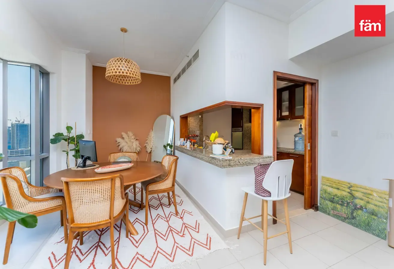 High Floor | Baysqaure Facing | Southridge 5