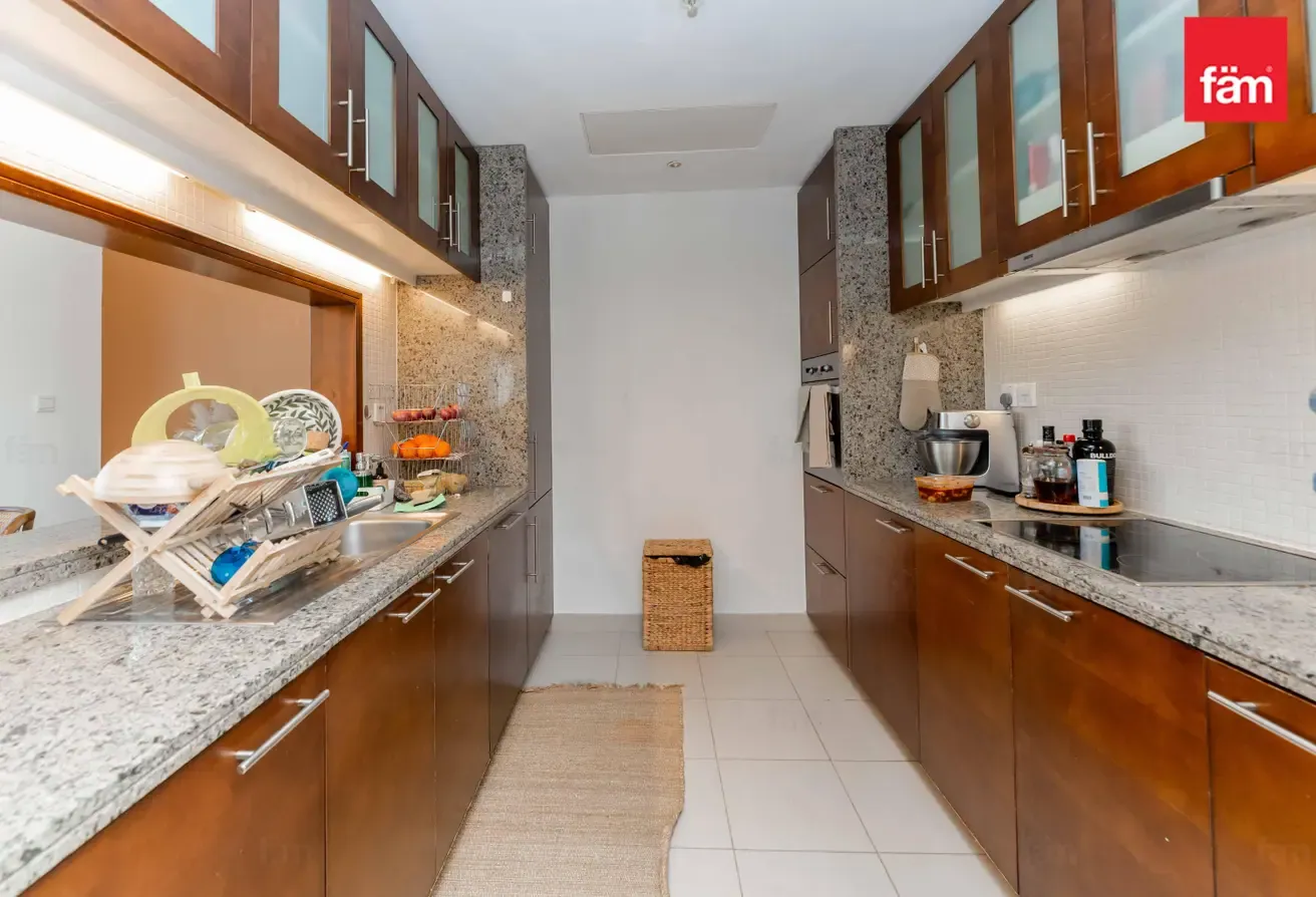 High Floor | Baysqaure Facing | Southridge 5