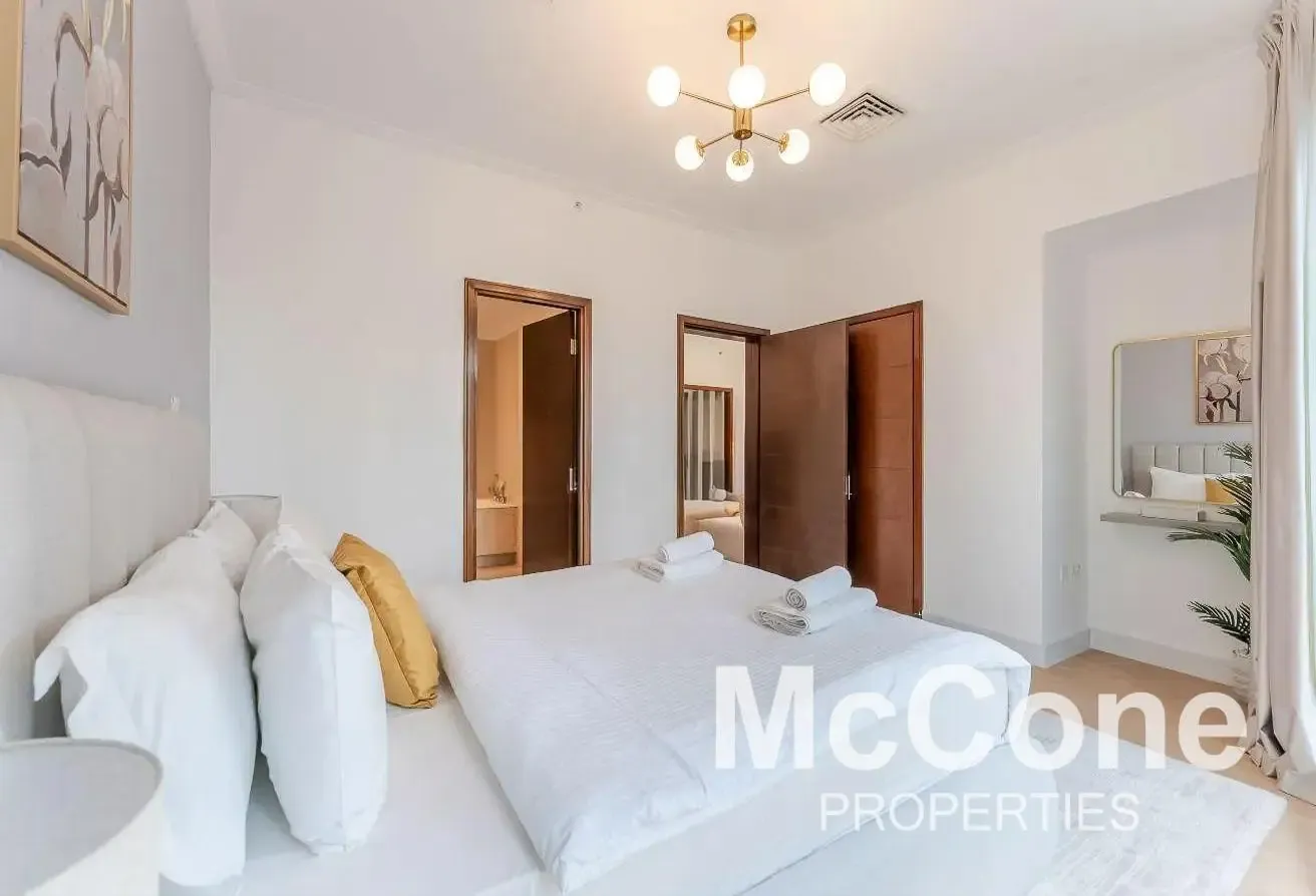 Upgraded | High Floor | Large Balcony
