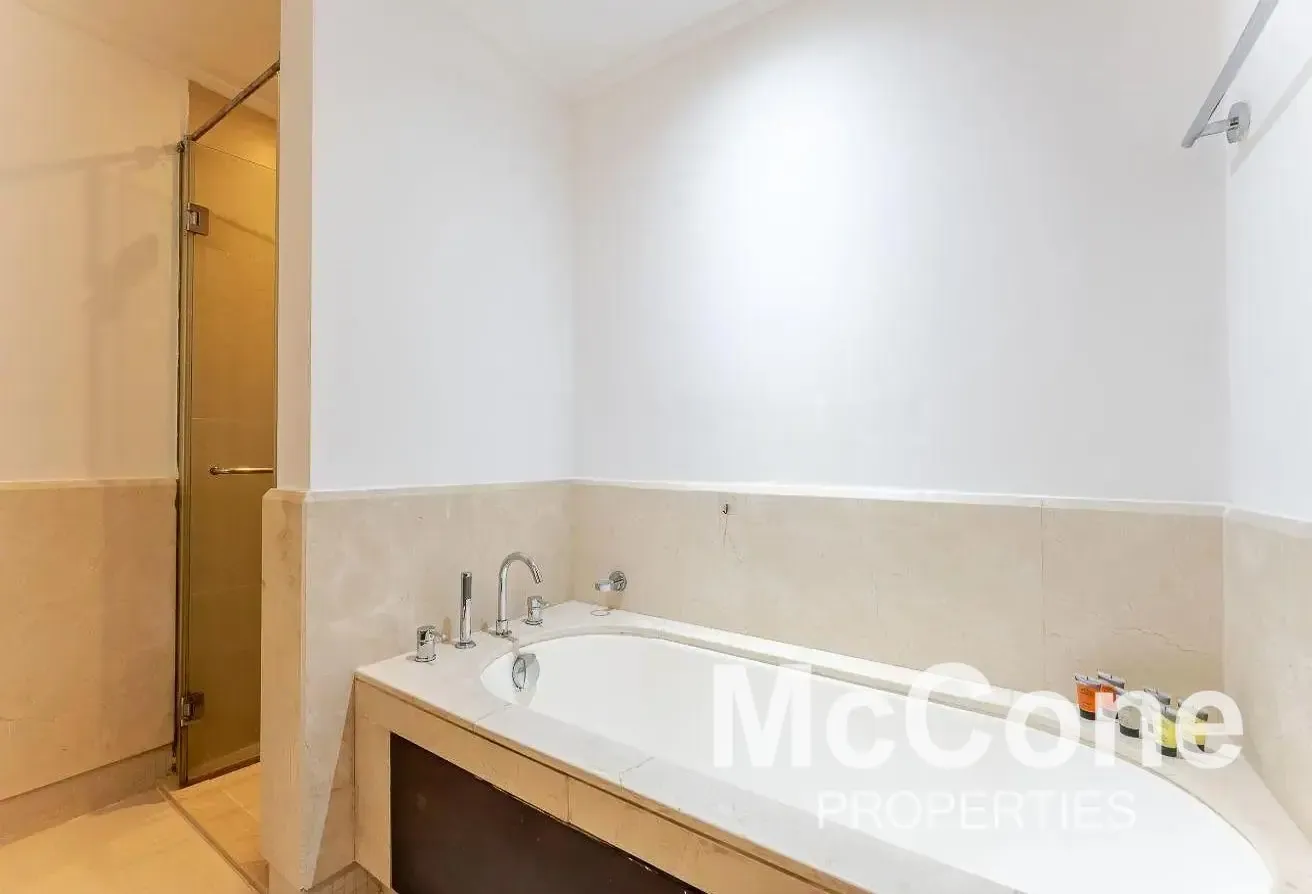 Upgraded | High Floor | Large Balcony