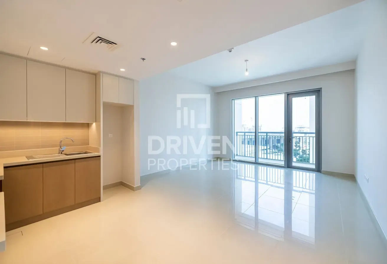 Well-managed and Tenanted Apt | Mid Floor