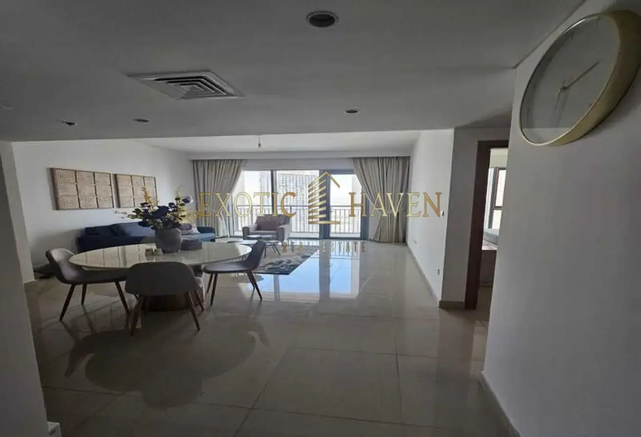 Massive Layout | Overlooking Park | No Chiller Fee