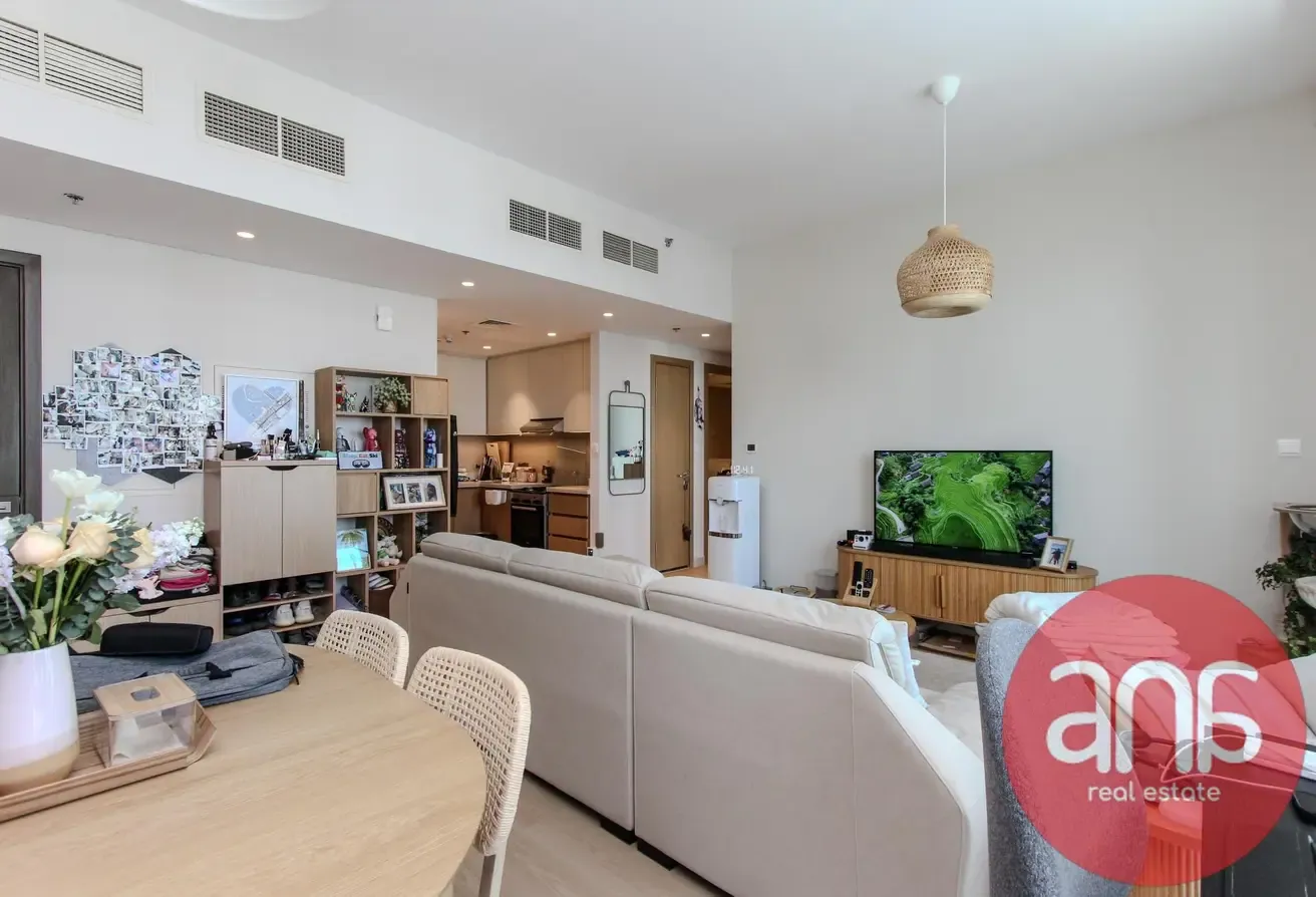 Semi close kitchen | Rented | canal View