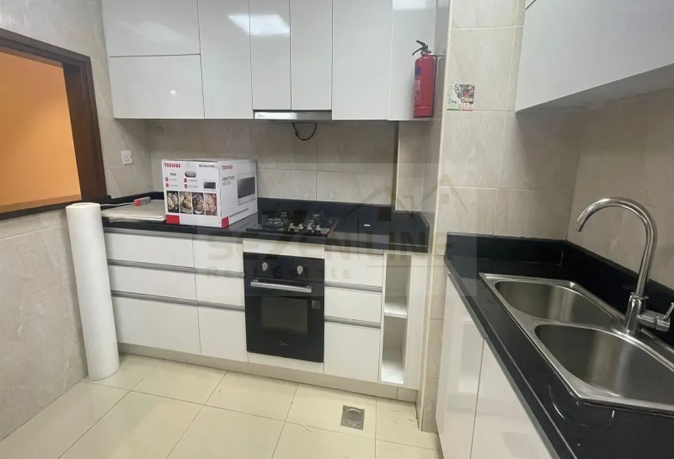 Upgraded|Furnished |1BR plus study| no commission