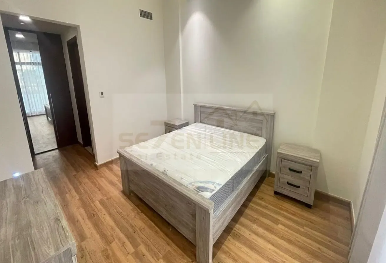 Upgraded|Furnished |1BR plus study| no commission