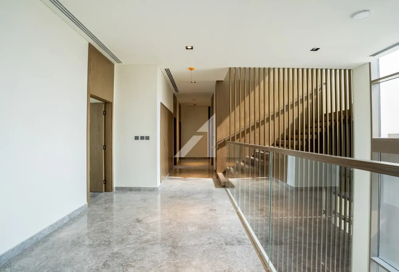 Exclusive l Brand New l Sky Terrace Villa