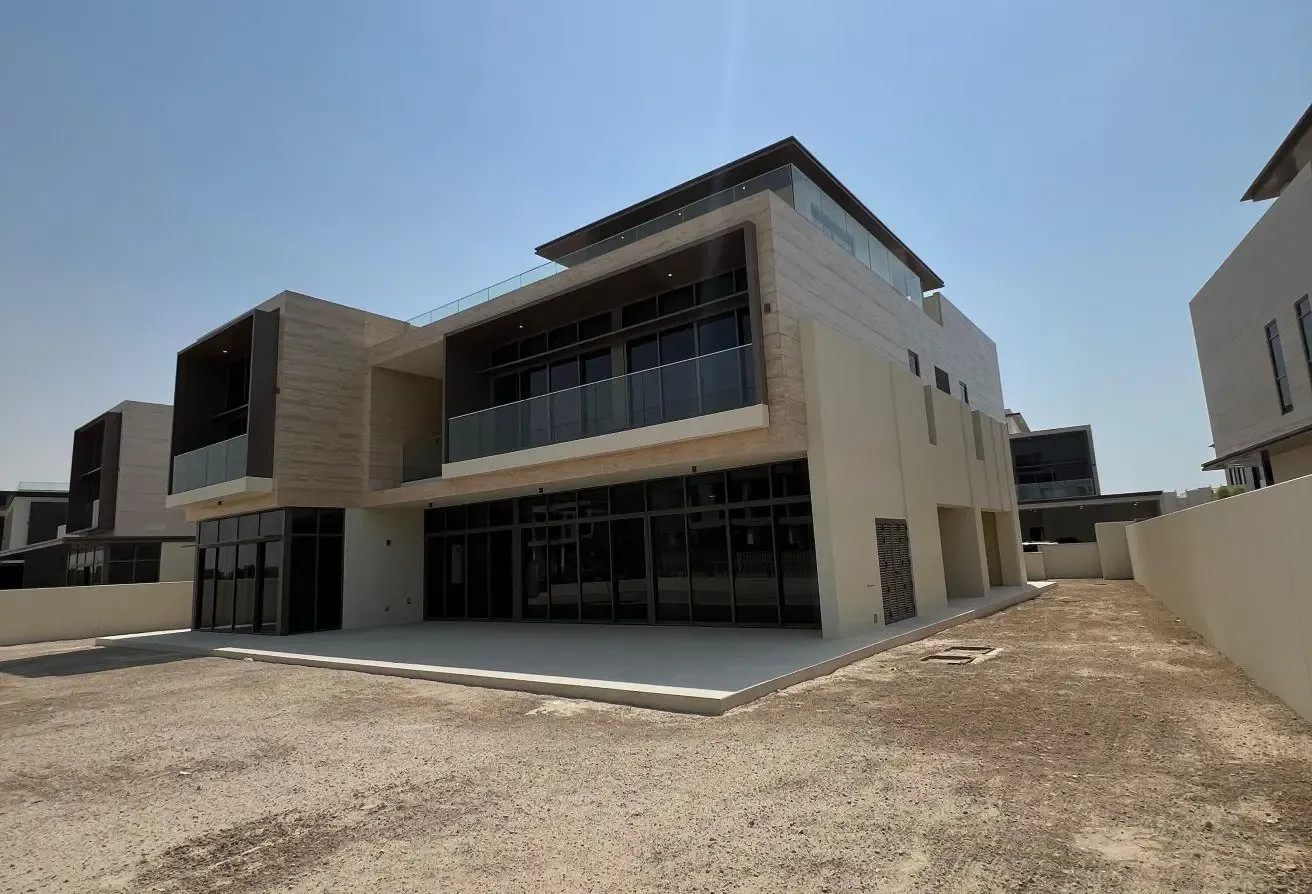 Prime Location | Burj Khalifa Views | Corner Plot