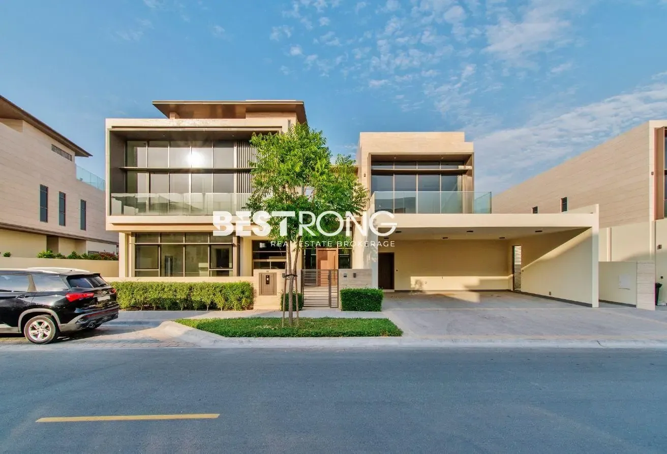 Exclusive | 6BR Villa |Huge Plot | Brand New