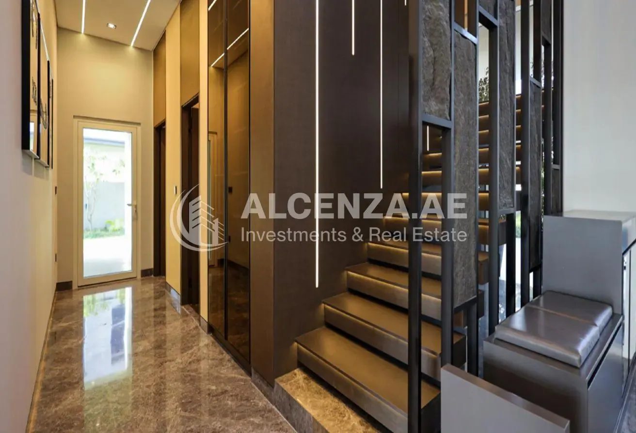 Luxury 6BR Villa | Fully Upgraded | Private Pool