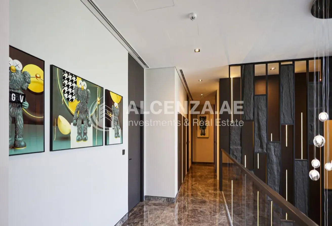 Luxury 6BR Villa | Fully Upgraded | Private Pool
