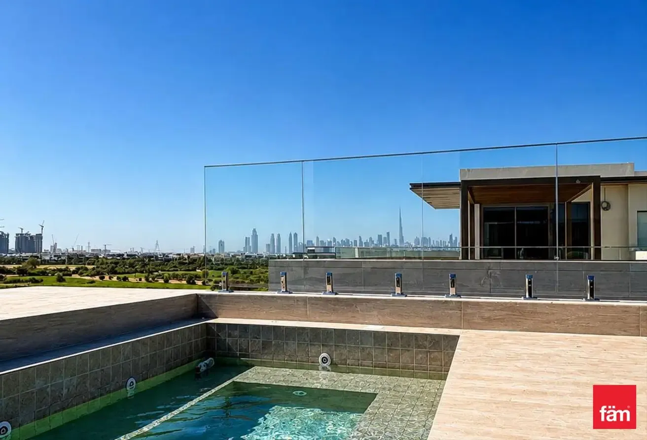 Golf View | Spacious | Luxurious Upgraded | Vacant