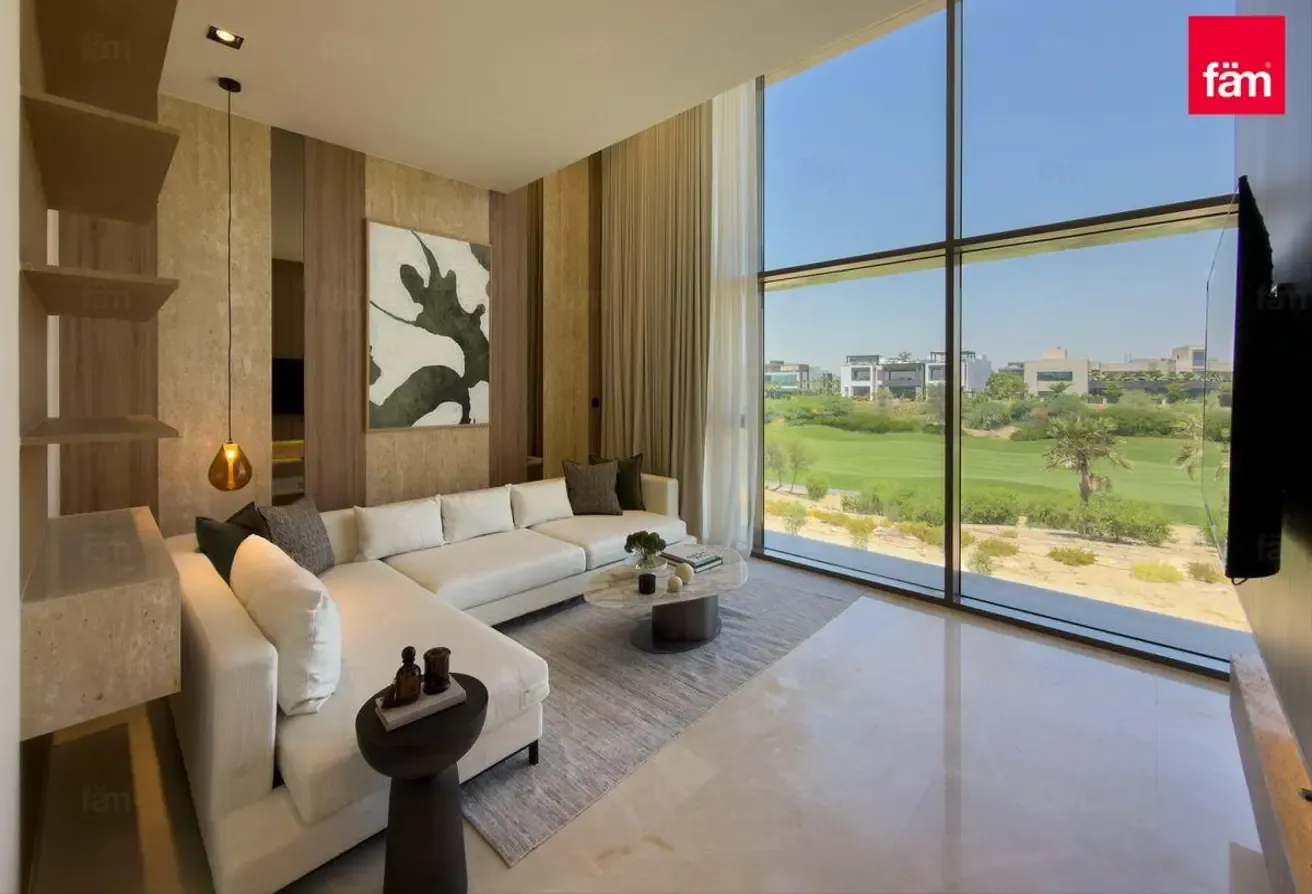 Golf View | Spacious | Luxurious Upgraded | Vacant