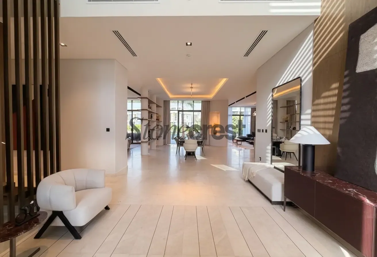 Exclusive | Turn Key Luxury | Large Plot | Vacant