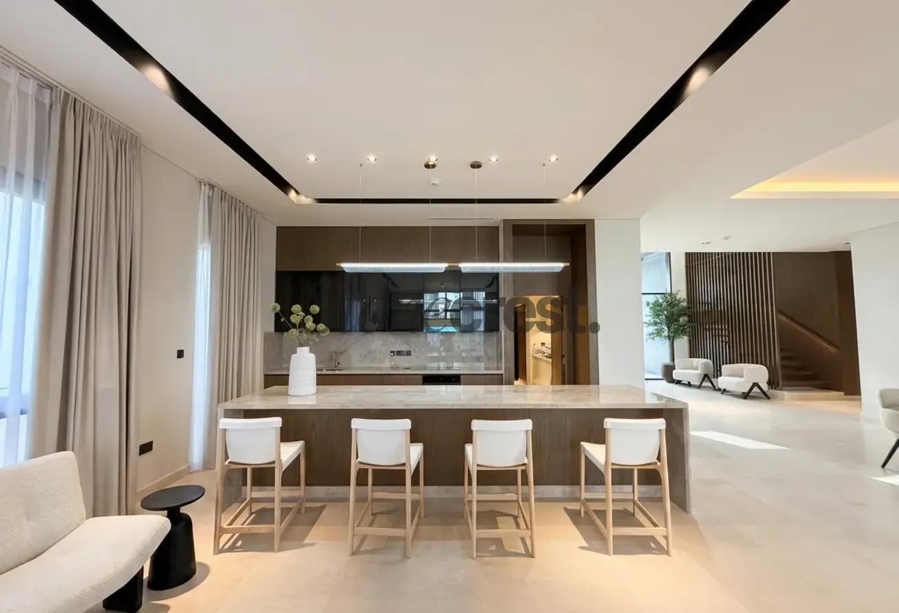 Exclusive | Turn Key Luxury | Large Plot | Vacant