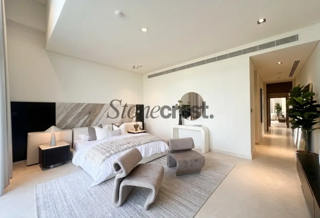 Exclusive | Turn Key Luxury | Large Plot | Vacant