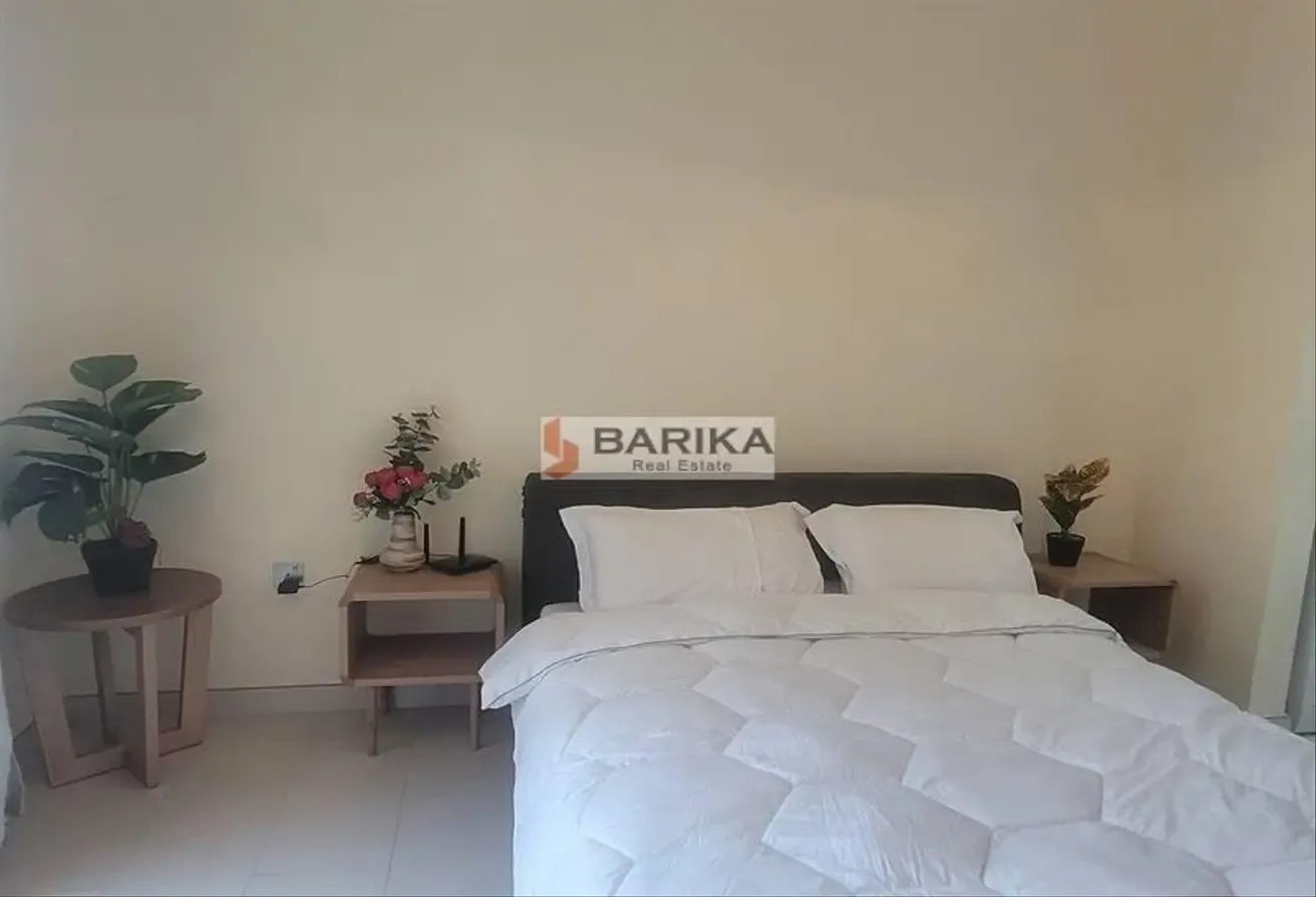 Spacious I Well-Maintained Studio | Furnished