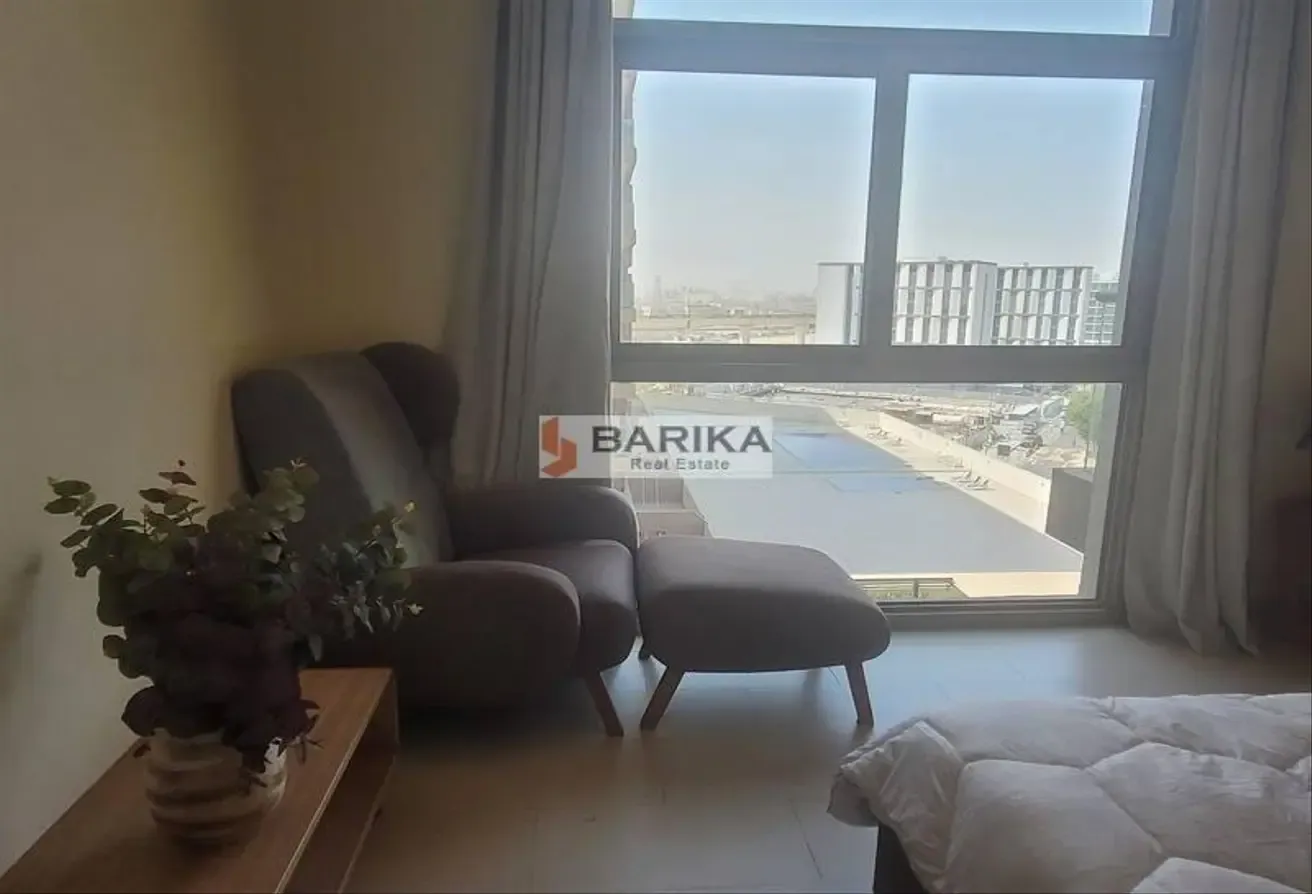 Spacious I Well-Maintained Studio | Furnished