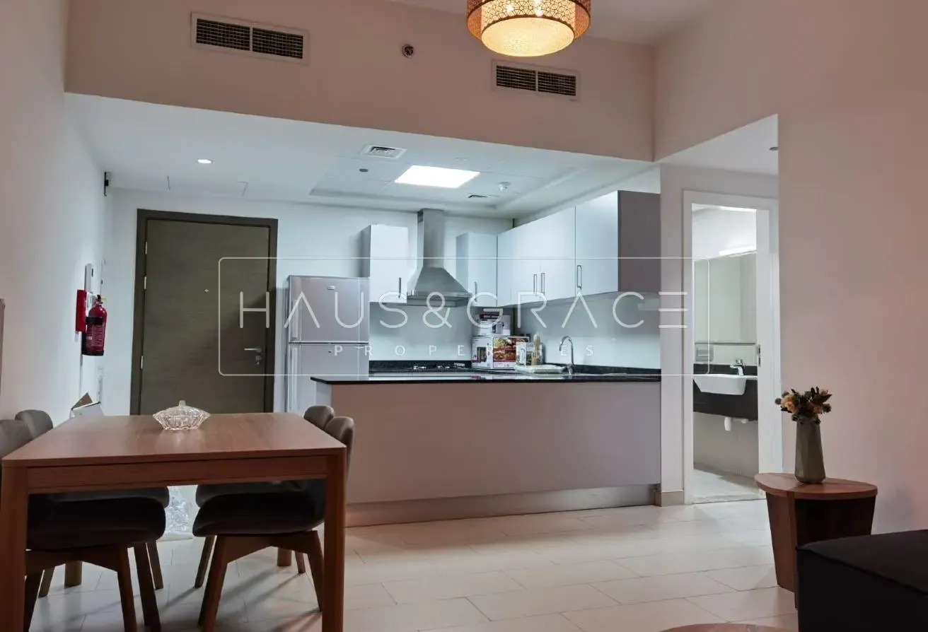SPECIOUS FURNISHED VACANT ONE BR WITH TWO BALCONY
