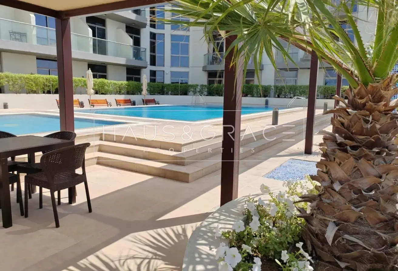 SPECIOUS FURNISHED VACANT ONE BR WITH TWO BALCONY