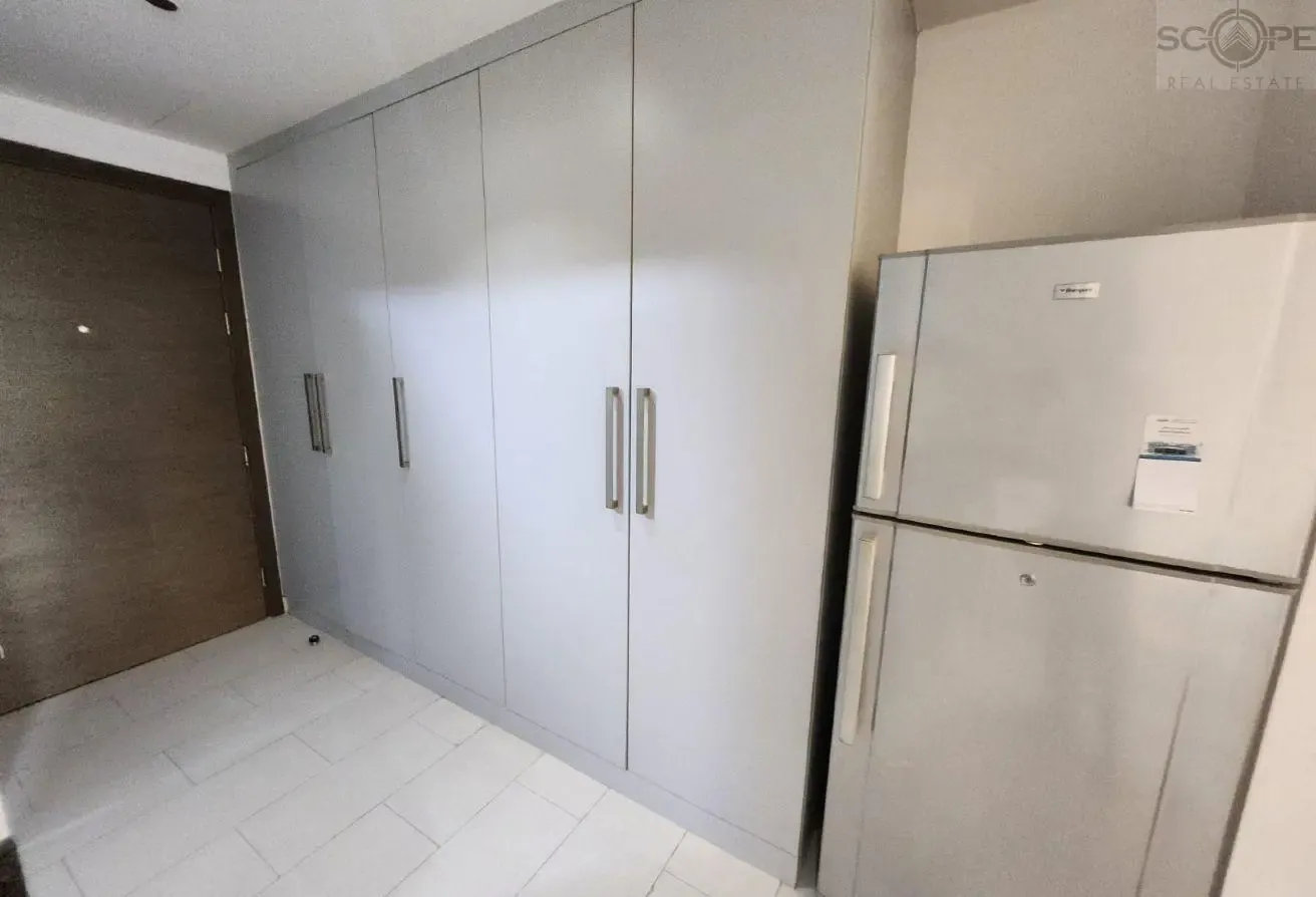 Rented Studio for Selling Furnished Azizi Roy