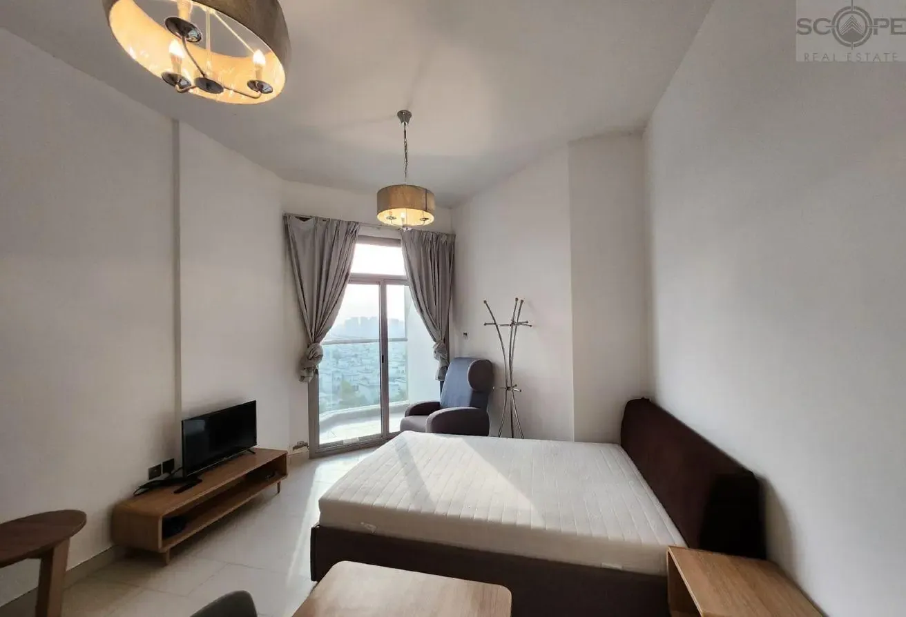 Rented Studio for Selling Furnished Azizi Roy