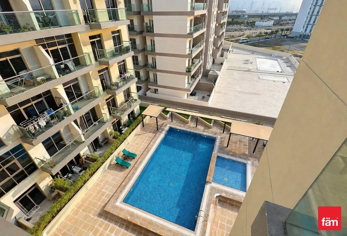 Furnished |Tenanted | Pool View
