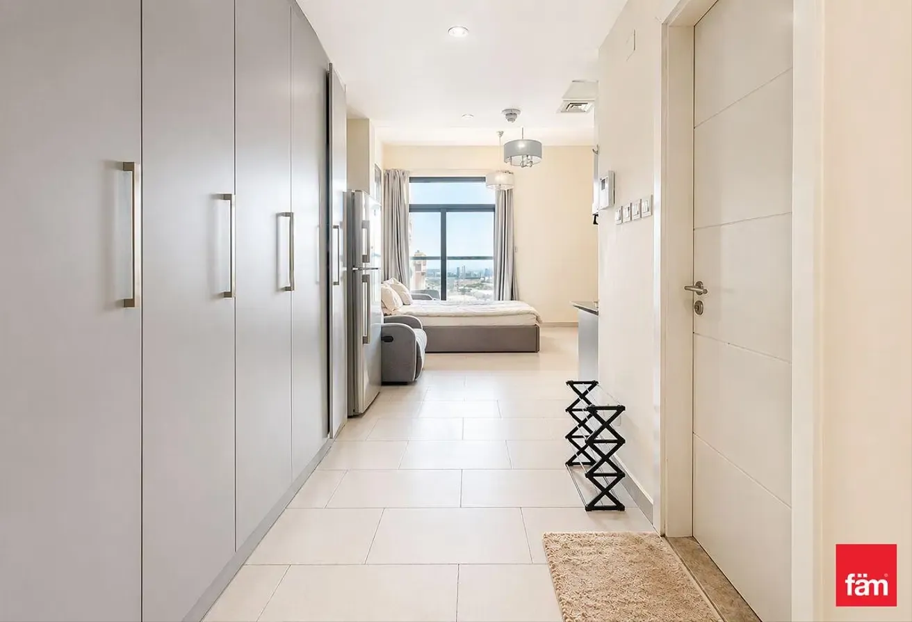 Furnished |Tenanted | Pool View