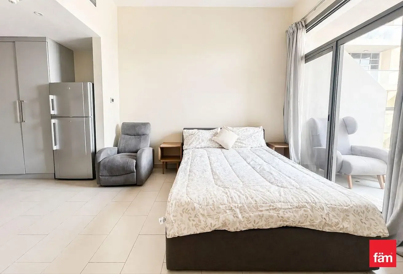 Furnished |Tenanted | Pool View