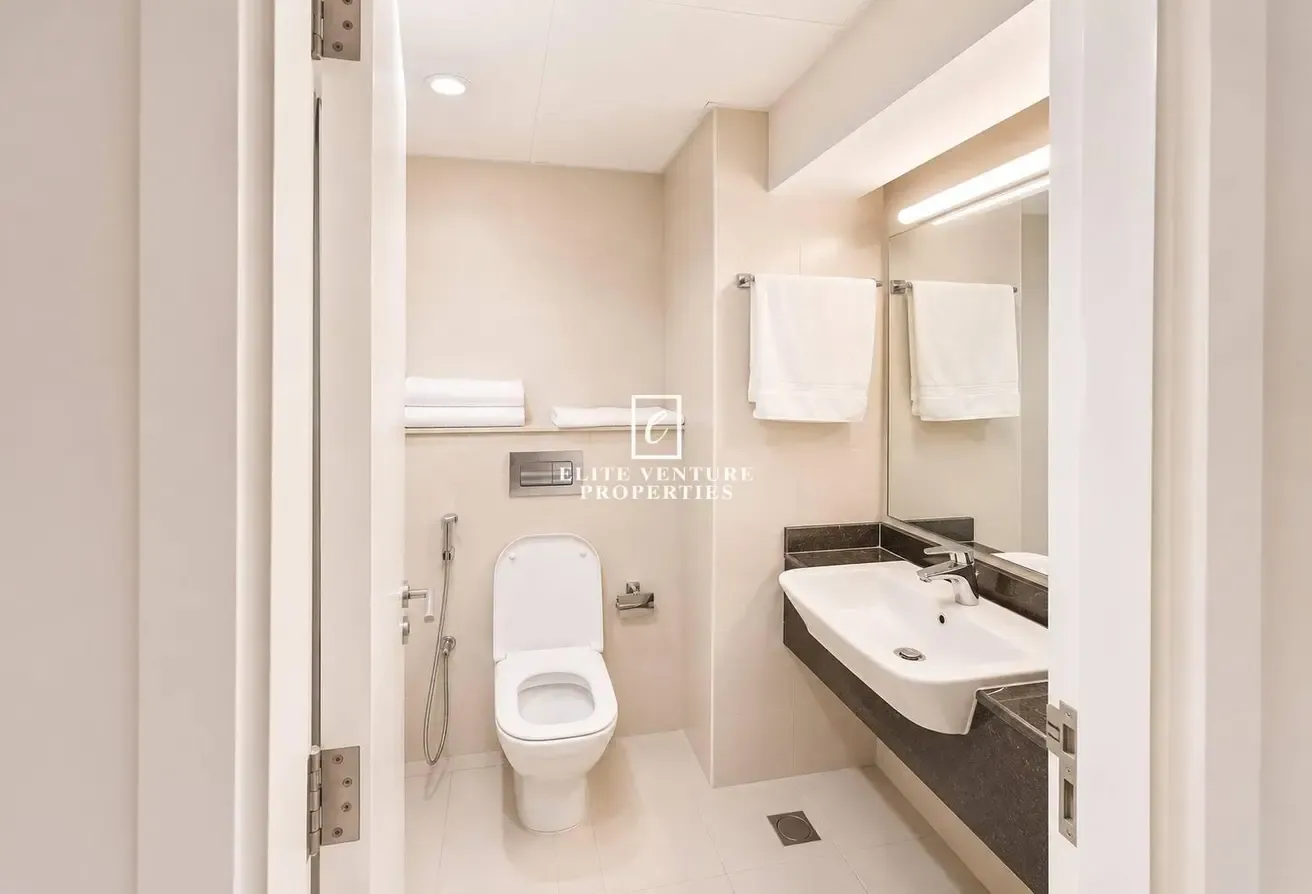 MODERN STUDIO | FULLY FURRNISHED | PRIME LOCATION