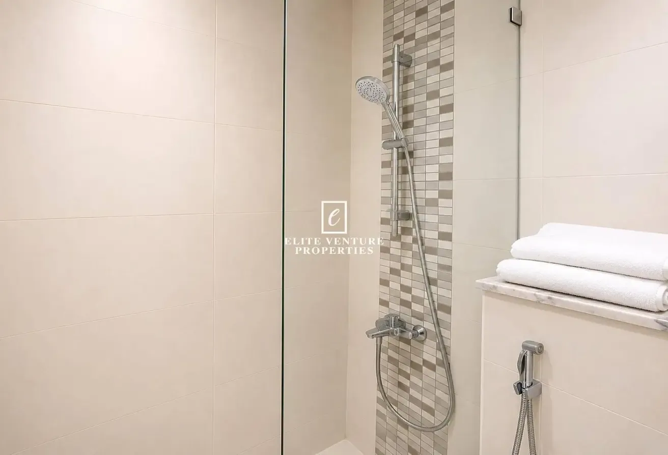 MODERN STUDIO | FULLY FURRNISHED | PRIME LOCATION