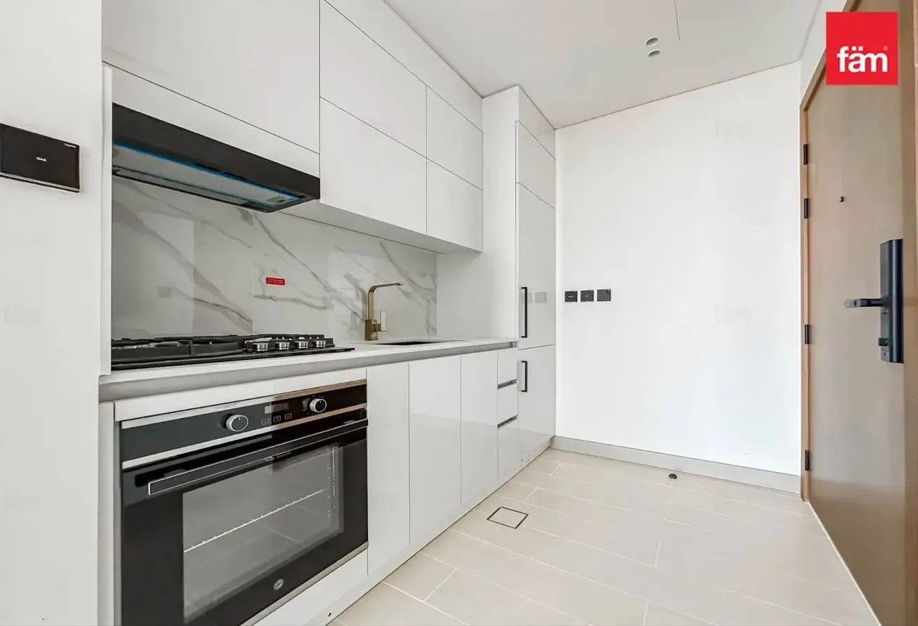 Open view | Fully furnished| High Floor
