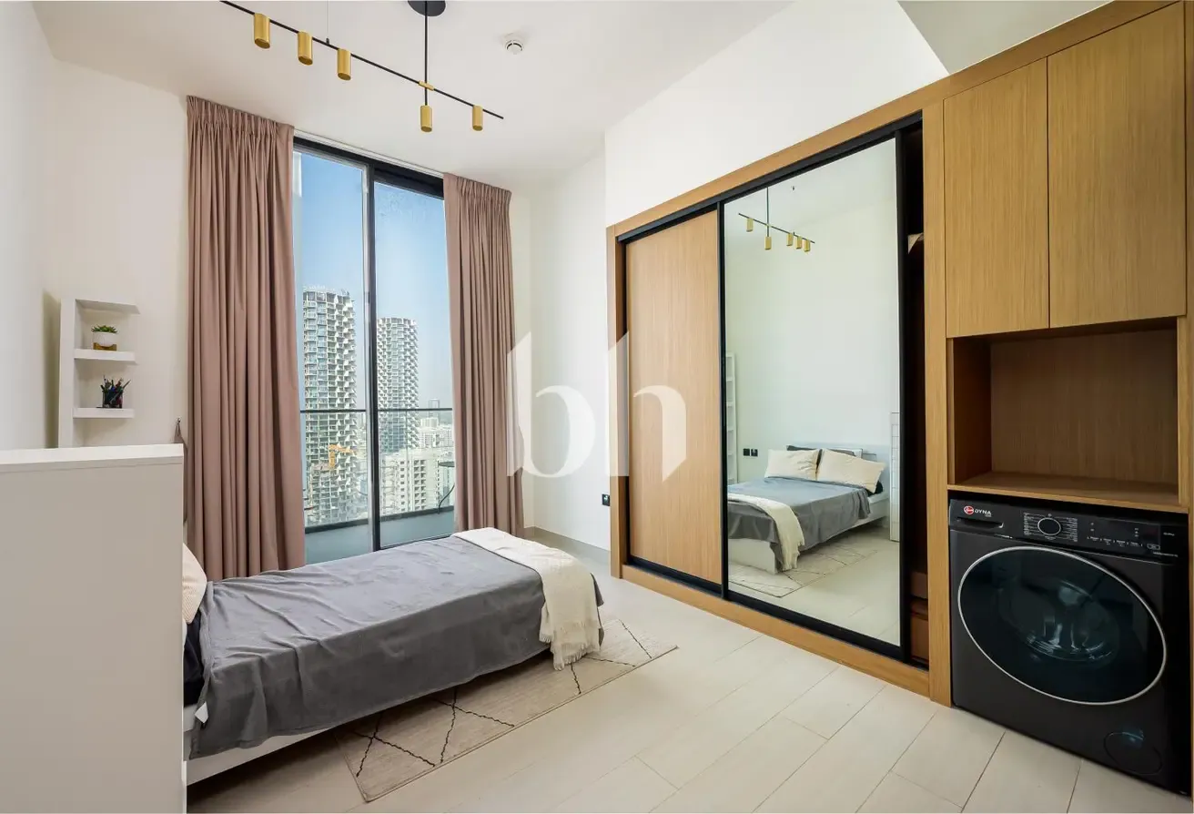 Furnished | Full Park View | Balcony | Vacant