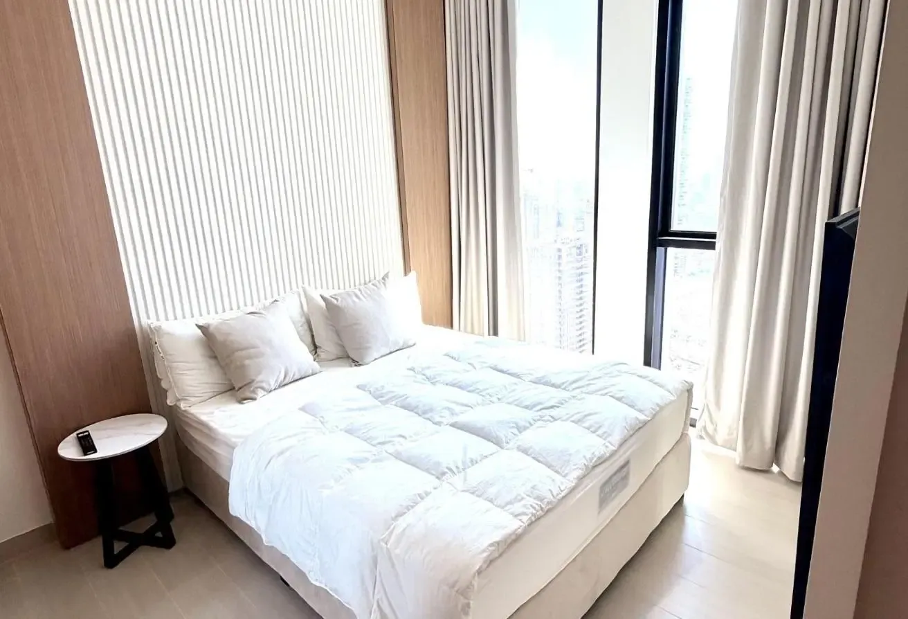 Luxury Top-Floor Apartment | Private Pool