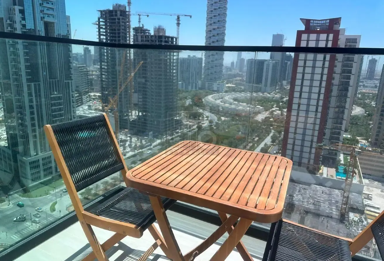 1 BR Apartment in JVC with Landmark Views