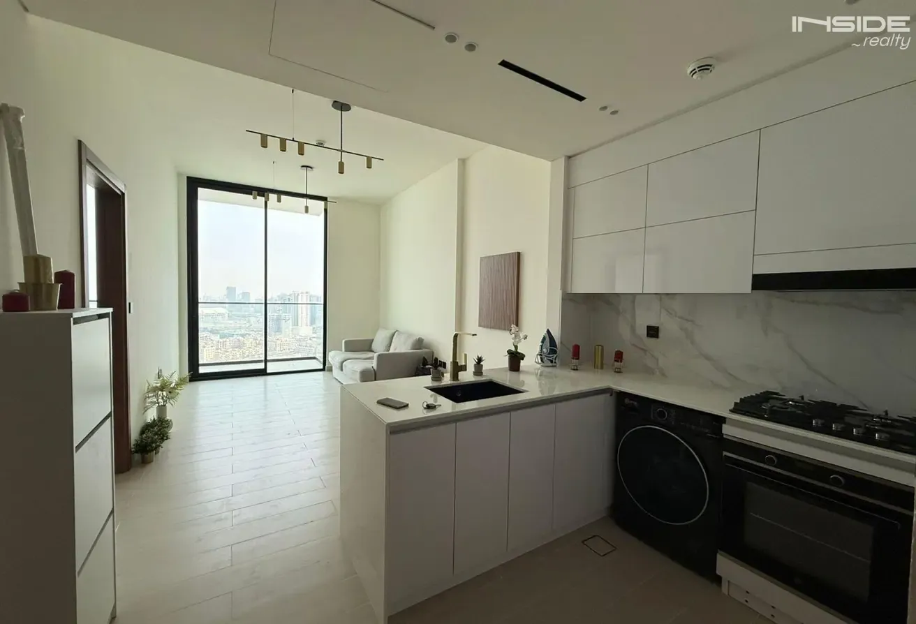 High Floor | Open View | Furnished | Rented Unit