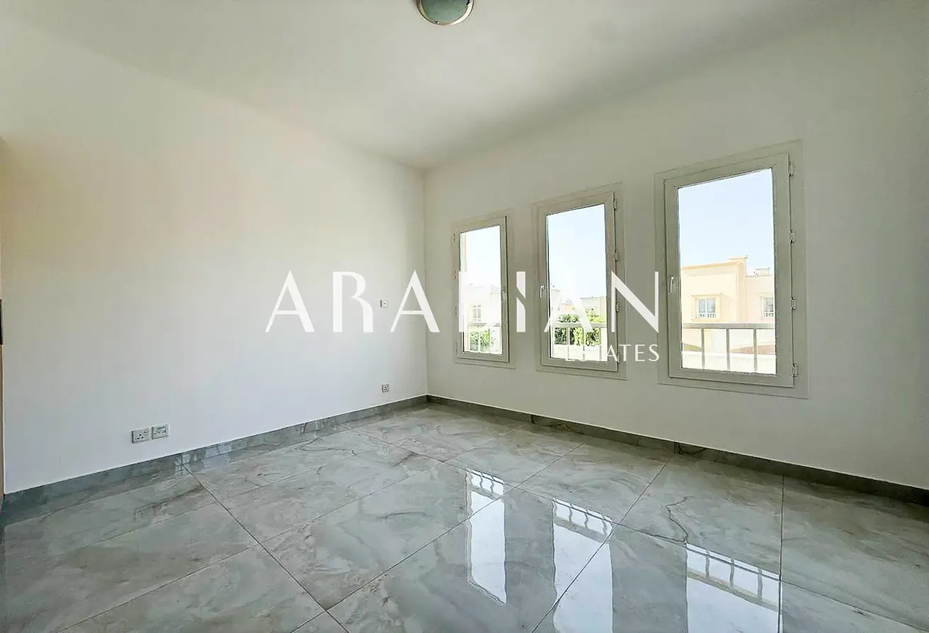 Fully Renovated | Vacant | Lake View | Corner Unit