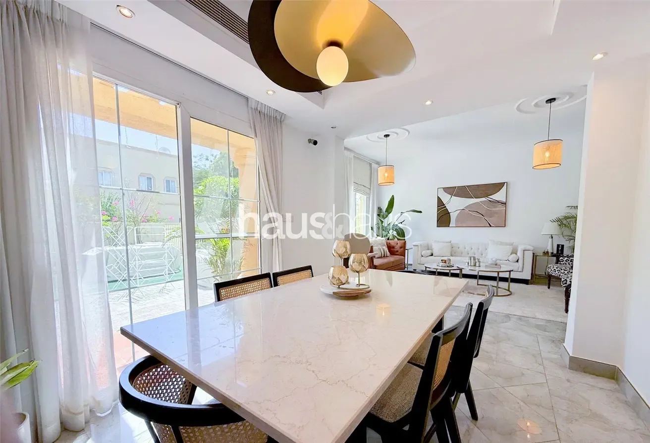 Type 2M| Fantastic Location | Vacant October