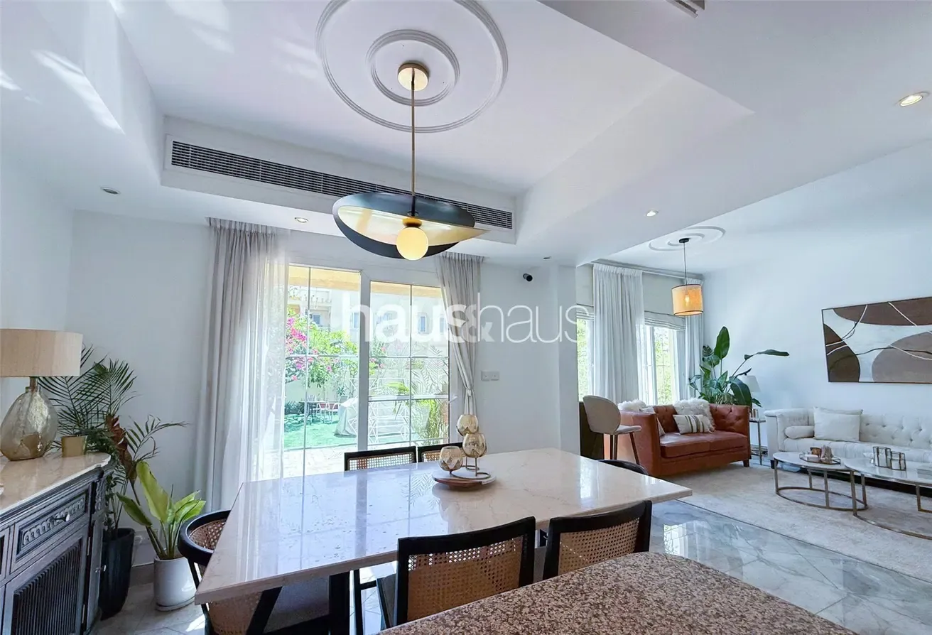 Type 2M| Fantastic Location | Vacant October